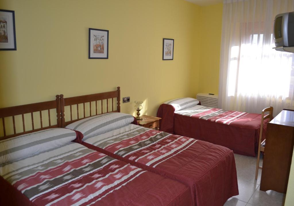 Hostal El Vegano Utiel Kültér fotó